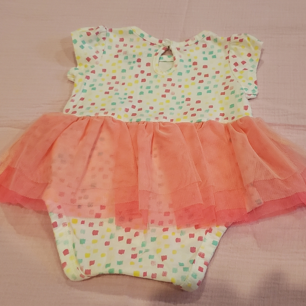 Tutu - Picture 2 of 4